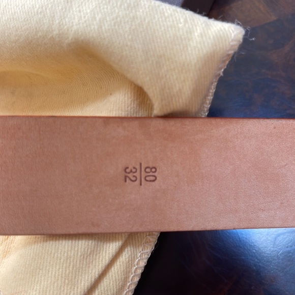 Louis Vuitton Murakami Belt - Picture 6 of 7